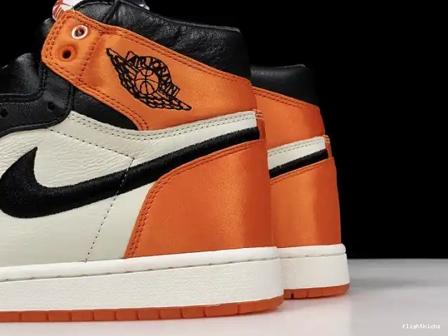 Satin Jordan Air AV3725-010 1 Shattered Womens Retro Backboard 0518
